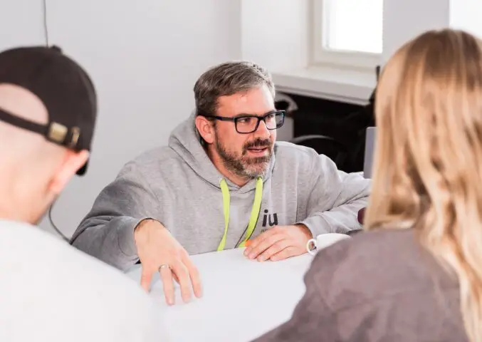 Professor Philipp Diebold im Unterricht