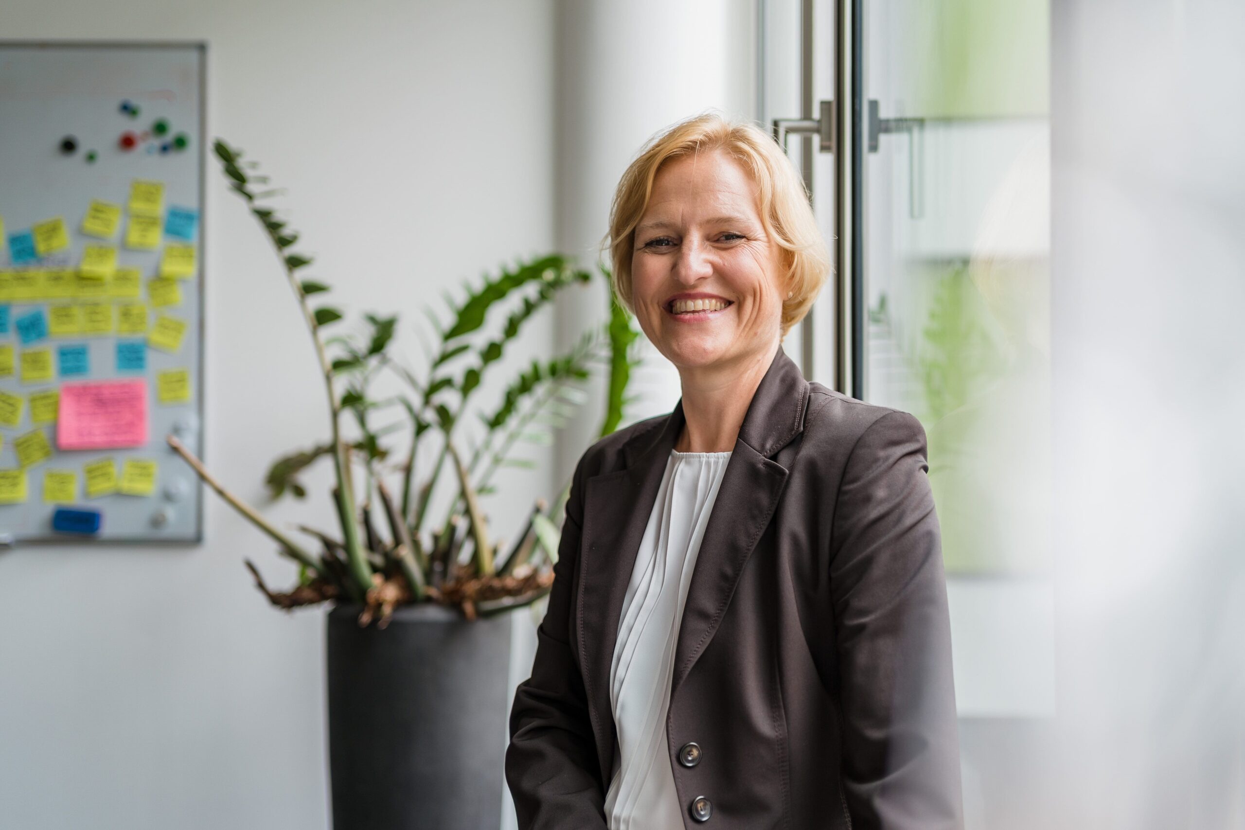 Werden Sie Dozent:in auf Honorarbasis an der IU!